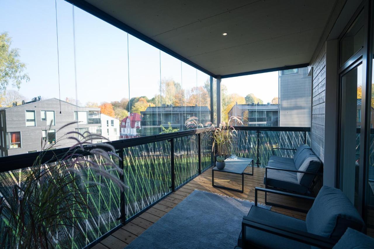 Oeoe Street Luxury Apartment With Terrace Tartu Bagian luar foto